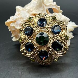 Sequin Vintage brooch.   